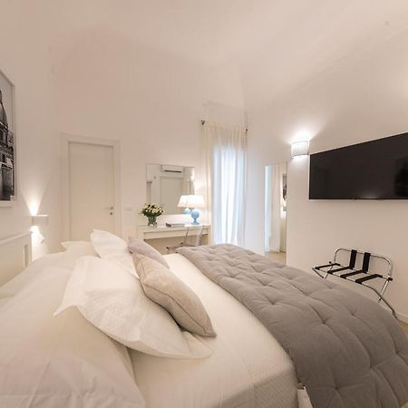 La Home42 Suite Palermo Dış mekan fotoğraf