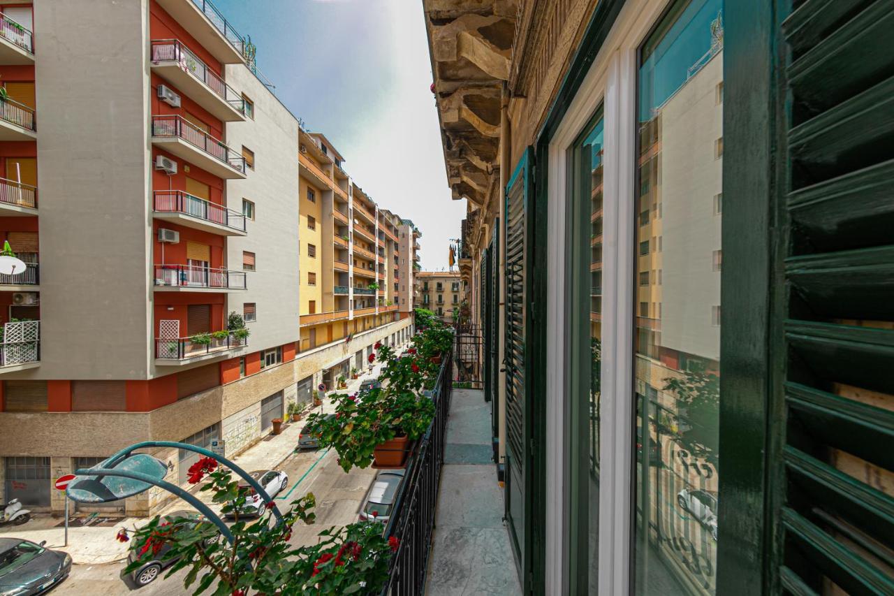 La Home42 Suite Palermo Dış mekan fotoğraf